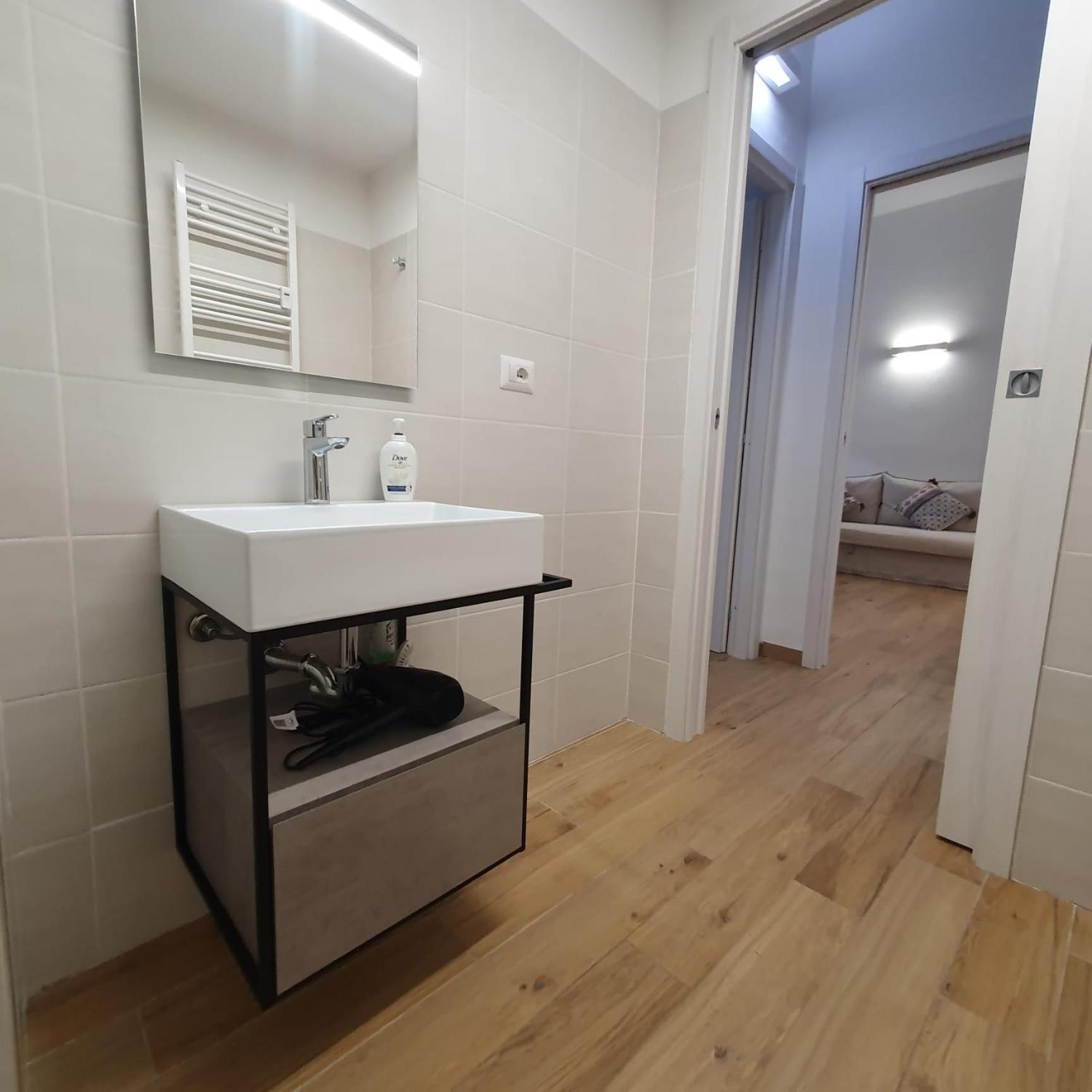 Bnbutler - Grasselli, 8 - Comfy And Newly Renovated Διαμέρισμα Μιλάνο Εξωτερικό φωτογραφία